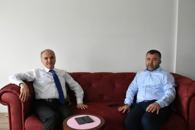 Bakan Özlü’den AK Parti Düzce İl Başkanı Keskin’e Geçmiş Olsun Ziyareti