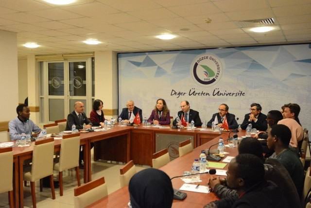 Rahmi Er, Ruandalı Öğrencilerle Bir Araya Geldi