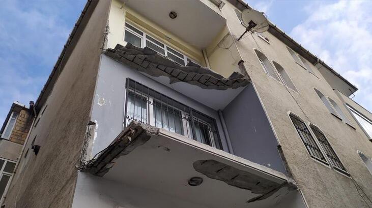 Küçükçekmece’de yıkılan balkon deprem paniği oluşturdu