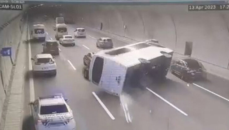 Adliye çalışanlarını taşıyan servis aracının kaza manzaraları ortaya çıktı