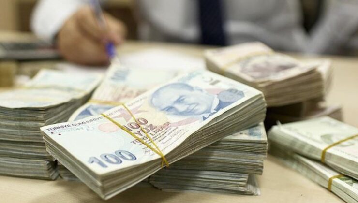 Faiz sınırlaması yükselişi durduramadı: Gereksinim kredisi kullanımı martta 15 milyar lira arttı