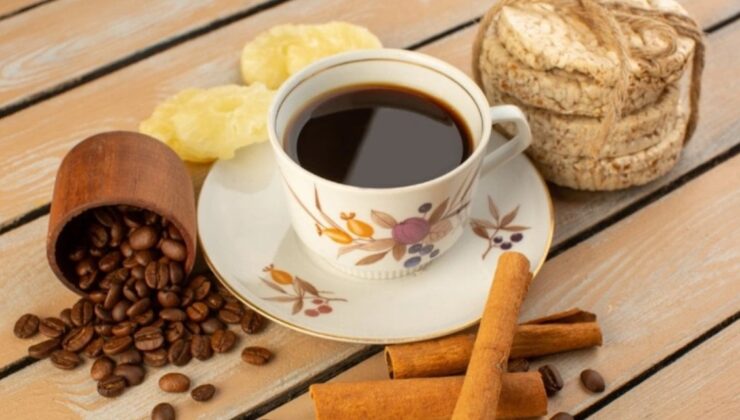 Kahveye tarçın ekleyince tesirine inanamayacaksınız. Kilo verdiriyor, güç artırıyor…