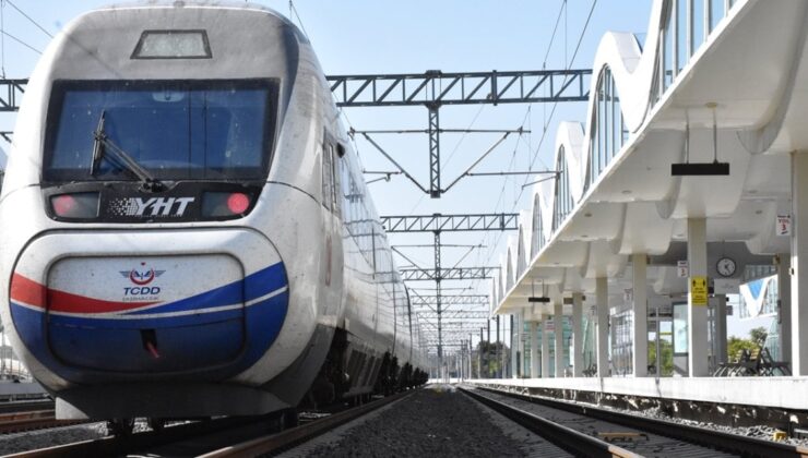 İstanbul’da birtakım tren seferleri durduruldu