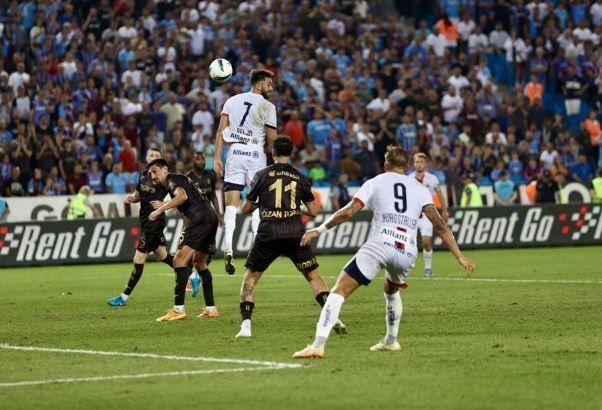 Trabzonspor, çeşidi rövanşa bıraktı