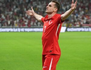 İzmir’de Ulusal Ekip fırtına üzere esti! Kerem Aktürkoğlu gösteri yaptı