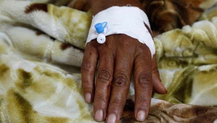 Sudan’da kolera ve sel: Meyyit sayısı 450’yi geçti