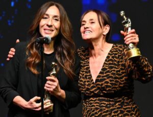 Altın Portakal Sinema Şenliği’nde mükafatlar sahiplerini buldu.”İstanbul Mukavelesi yaşatır” sesleri yükseldi