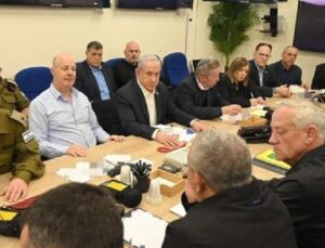 İsrail heyeti esir takası teklifini görüşmek üzere Mısır’a gidecek