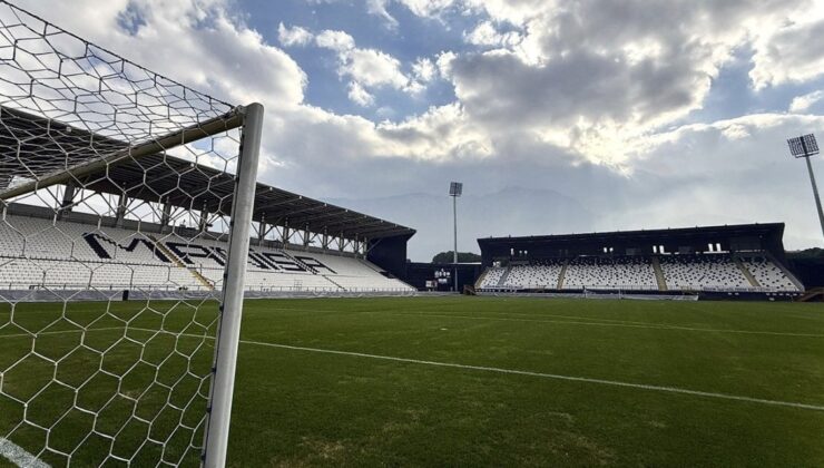 Manisa FK idaresi tam istifa etti