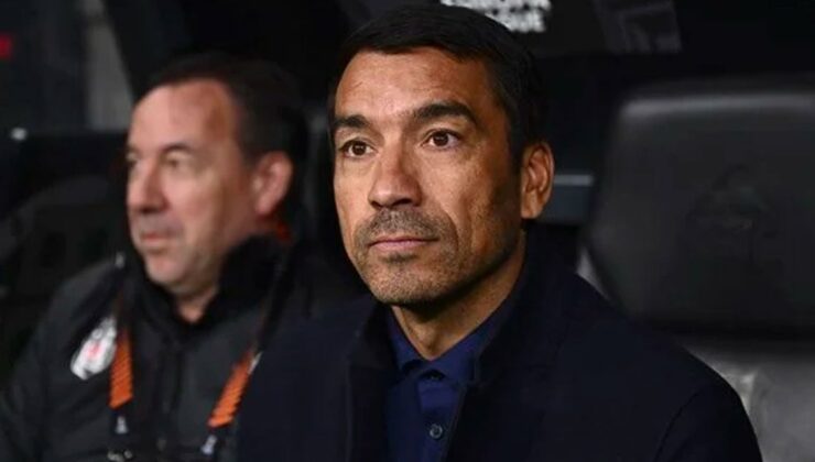 Van Bronckhorst Beşiktaş’a veda etti