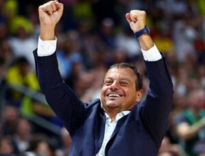 Ergin Ataman tekrar kazandı