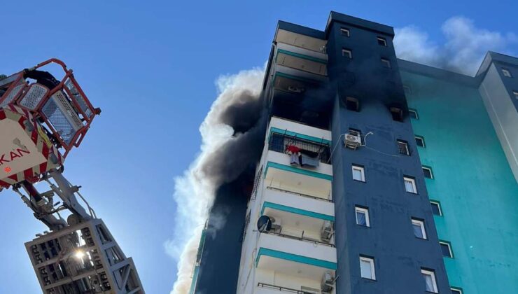 Adana’da 13 katlı binada yangın: Gebe bayan kurtarıldı