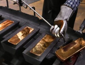 Belediyelere 33 milyon dolar altın dağıttılar