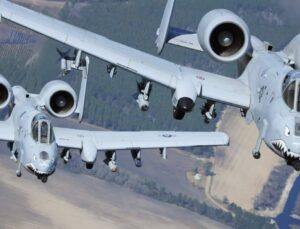 İran peş peşe vurmuştu! ABD 23 yıl sonra birinci defa uçak kaybetti