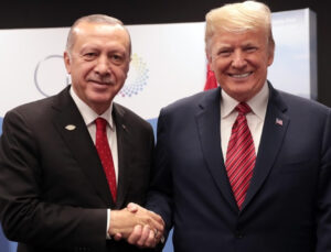 Saadet Partisi’nden AKP’ye ‘netleştirin’ daveti: Trump İsrail’le normalleşin demişti