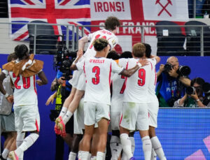 İngiltere ve Hırvatistan birbirine gol yağdırdı