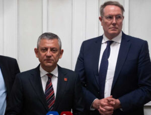 Özgür Özel, SPD heyeti ile görüştü