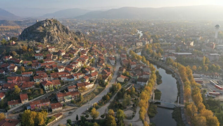 Tokat’ın ilçesinde taşkın nedeniyle eğitim durduruldu