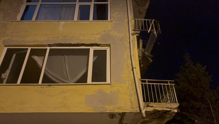Üsküdar’da balkon çöktü: Bina mühürlendi